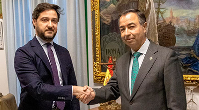 El diseñador Gonzalo Navarro realizará dos importantes proyectos ornamentales