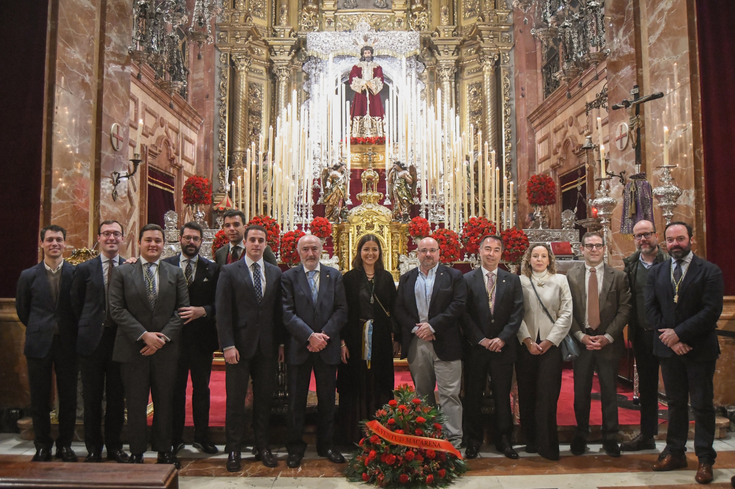 Elena Barrera Rodríguez toma posesión como nueva presidenta de la Juventud Macarena