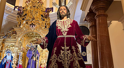La Hermandad de la Macarena cedió la túnica malva y plata del Señor de la Sentencia para el Vía Crucis Penitencial de Dos Hermanas
